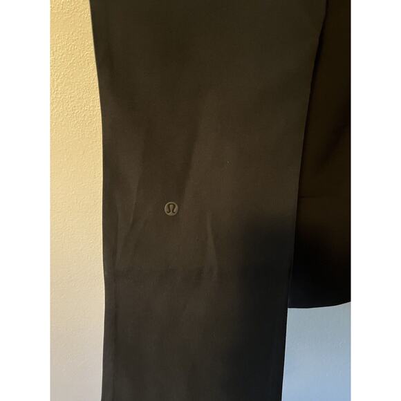 Lululemon On The Fly Pant 7/8 Women's Size 2 Black LW5BPMS 27" Inseam Pull On - Picture 6 of 11